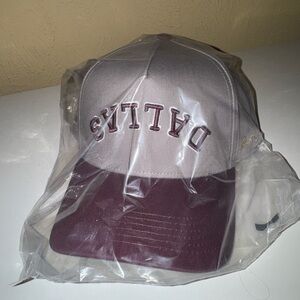 TRUE BRVND DAK PRESCOTT X TRUE BRVND - MAROON / GRAY